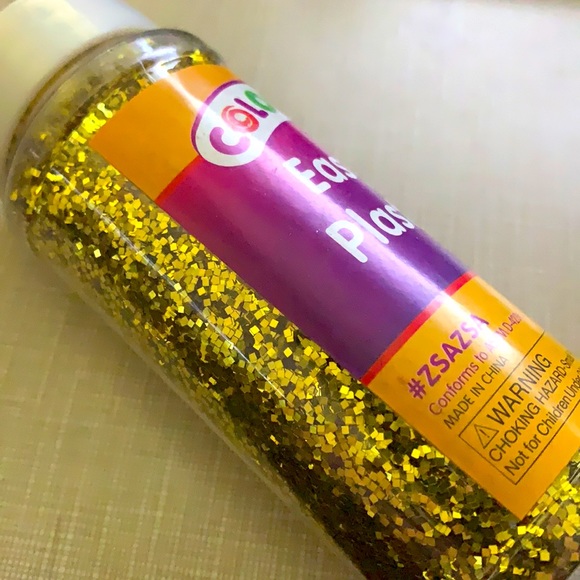 NWT 5 plastic Glitter easy shake - Picture 5 of 9